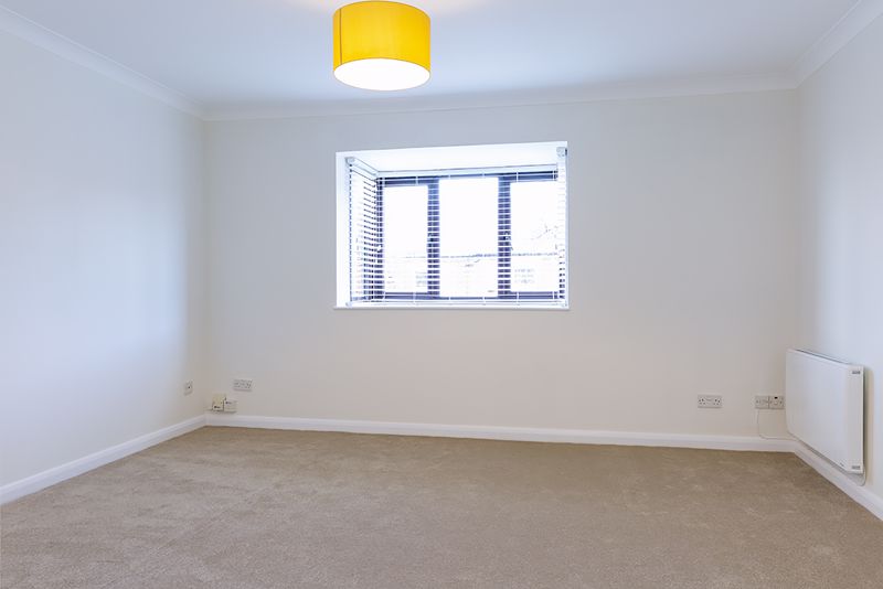 Lounge- click for photo gallery